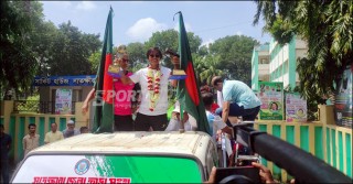 বীরের বেশে সাতক্ষীরায় ফিরলেন ক্যাপ্টেন সাবিনা