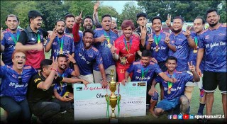 সাতক্ষীরায় ফুটবল টুর্নামেন্টে চ্যাম্পিয়ন সিনিয়ররা