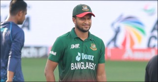 শ্রীলঙ্কার বিপক্ষে হারের ম্যাচে সাকিবের দুটি মাইলফলক স্পর্শ