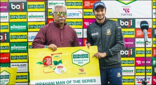 সর্বোচ্চ সিরিজ সেরার তালিকায় তিনে সাকিব