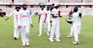 মুশফিক-সাকিব-তাইজুলের উন্নতি, ইবাদতের লম্বা লাফ