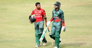 প্রথম প্রস্তুতি ম্যাচে ফুটে উঠলো ক্যাচ মিসের চিত্র