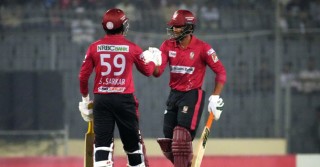 টি-টোয়েন্টিতে ব্যাটিং ঝড় দেখালেন সৌম্য-মাহমুদউল্লাহ