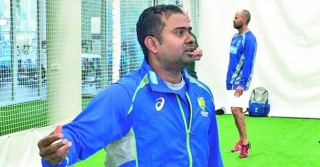 বাংলাদেশে কাজ করতে মুখিয়ে আছেন শ্রীরাম