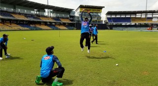 শ্রীলঙ্কা গিয়েই অনুশীলনে তামিম-মুশফিকরা