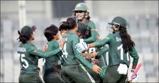 সুপার ওভারে পাকিস্তানকে হারালো বাংলাদেশের মেয়েরা