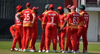 সিকান্দার রাজাকে ছাড়া বাংলাদেশে আসছে জিম্বাবুয়ে