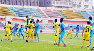 চট্টগ্রাম আবাহনীকে হারালো আবাহনী