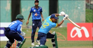 খেলাঘরের বিপক্ষে জয় পেল আবাহনী