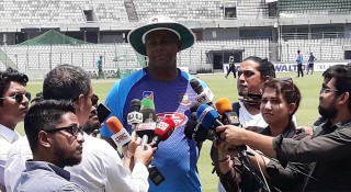 টাইগারদের ইনজুরি নিয়ে দুশ্চিন্তায় বোলিং কোচ