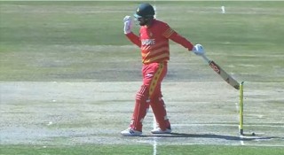 বাংলাদেশের পক্ষে যত হিট উইকেট