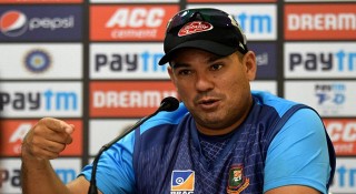 ডোমিঙ্গো থাকছেন নাকি থাকছেন না?