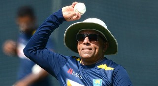 পুরোনো ঠিকানায় চণ্ডিকা হাথুরুসিংহে