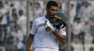 শতক হাঁকিয়ে ‘জবাব দিলেন’ মাহমুদউল্লাহ রিয়াদ