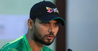সাকিব জানে কীভাবে পরিবর্তন আনতে হবে: মাশরাফি