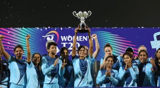 নারী আইপিএলের ফাইনালে হেরে গেল জাহানারার দল