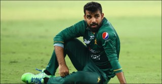 নিজের ঘাড়ে হারের দায় নিলেন শাদাব খান