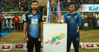 মাশরাফি-সাকিবের লড়াই