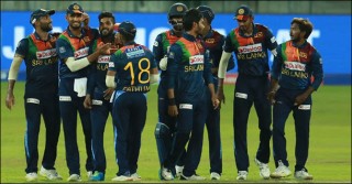 অস্ট্রেলিয়া সিরিজে শ্রীলঙ্কা দলে মেন্ডিস-গুণাথিলাকা