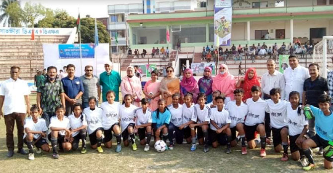 সাথীর হ্যাটট্টিকে সাতক্ষীরা নারী দলের দাপুটে জয়