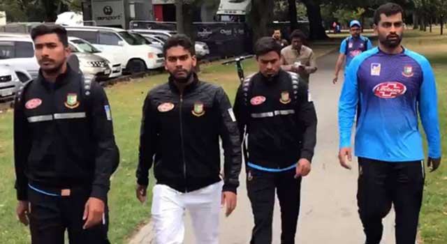 নিউ জিল্যান্ডে মসজিদে হামলা, অল্পের জন্য রক্ষা পেলেন টাইগাররা!