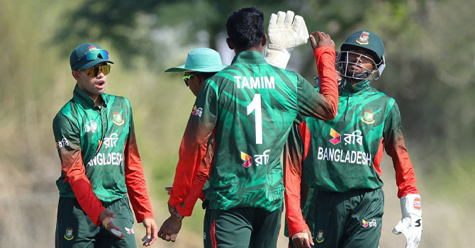 সেমিতে বাংলাদেশের বিদায়, ফাইনালে পাকিস্তান-ভারত