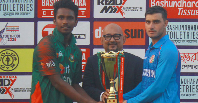 আজিজুলের শতকে সমতায় সিরিজ শেষ করলো বাংলাদেশ