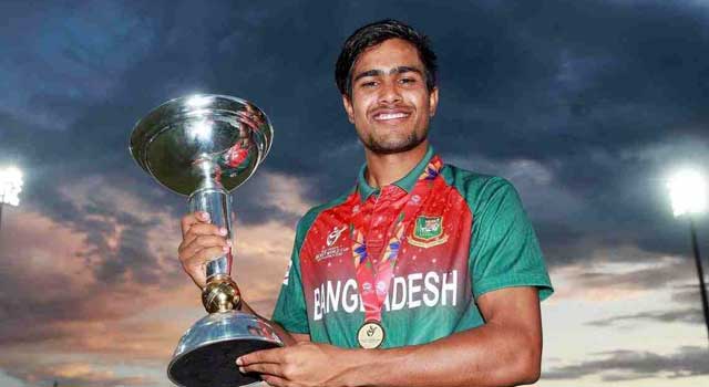 নিলামে উঠছে আকবর আলীর বিশ্বকাপ জার্সি