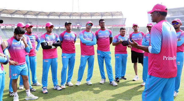 করোনা যুদ্ধে এবার ৯১ ক্রিকেটারের অনুদান