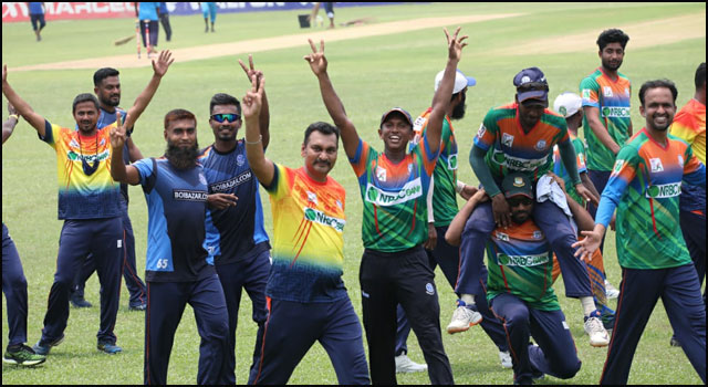 বৃষ্টি আইনে ব্রাদার্সের এক রানের জয়