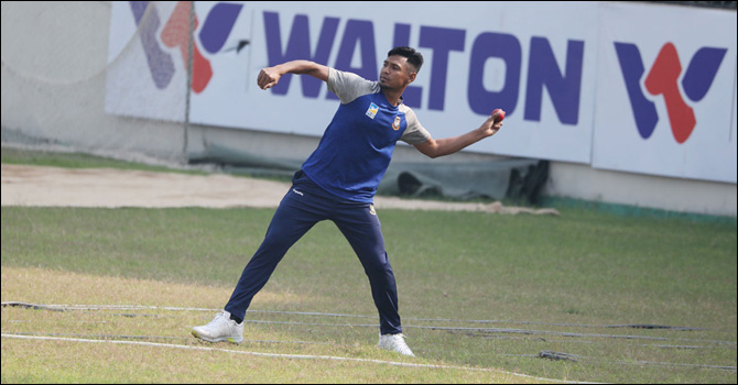 ইনজুরি কাটিয়ে পুনর্বাসন শুরু করেছেন মোস্তাফিজ