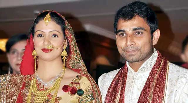 স্ত্রীর মামলায় ফেঁসে যাচ্ছেন ক্রিকেটার শামি