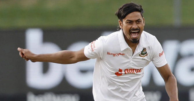 নীরব ‘যোদ্ধা’ হয়েও আড়ালে তাইজুল