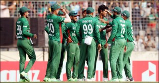 Bangladesh look to clean sweep world champion England