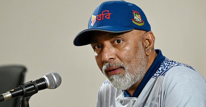 Hathurusingha suspended as Bangladesh head coach