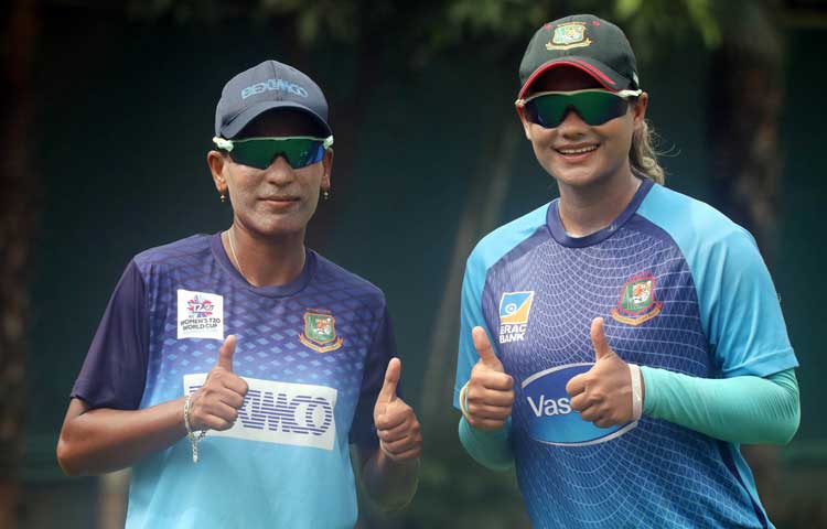 আইপিএলে যাওয়ার আগে নিজেদের ঝালিয়ে নিলেন সামলা-জাহানারা